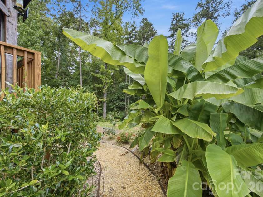 256 Litaker Lane, Concord, NC 28025.  MLS# CAR4420345, YatesRealty ID 48513. 