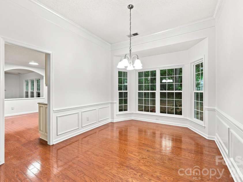 6004 Elm Cove Lane, Charlotte, NC 28269.  MLS# CAR4411201, YatesRealty ID 48515. 