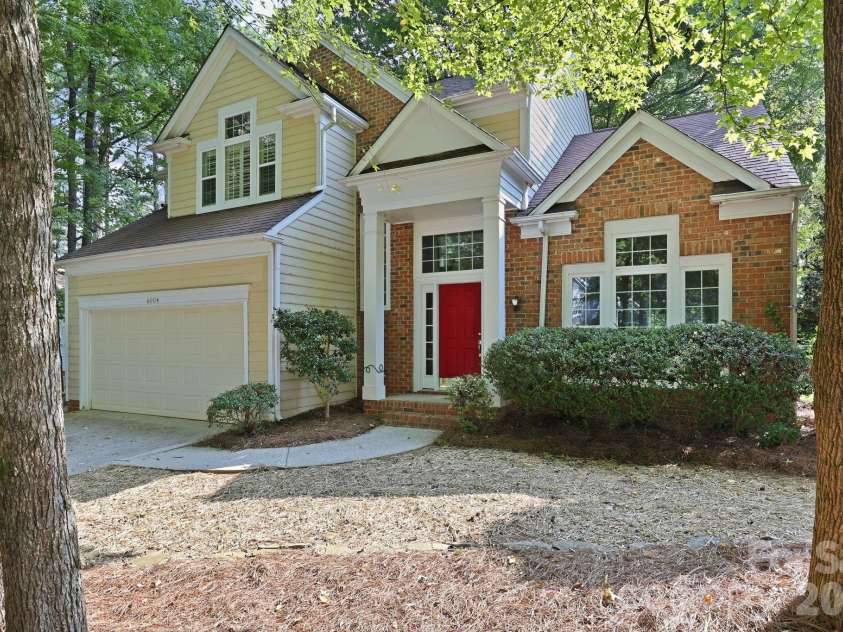6004 Elm Cove Lane, Charlotte, NC 28269.  MLS# CAR4411201, YatesRealty ID 48515. 