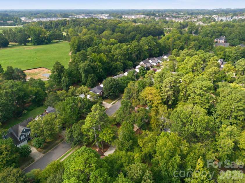6004 Elm Cove Lane, Charlotte, NC 28269.  MLS# CAR4411201, YatesRealty ID 48515. 