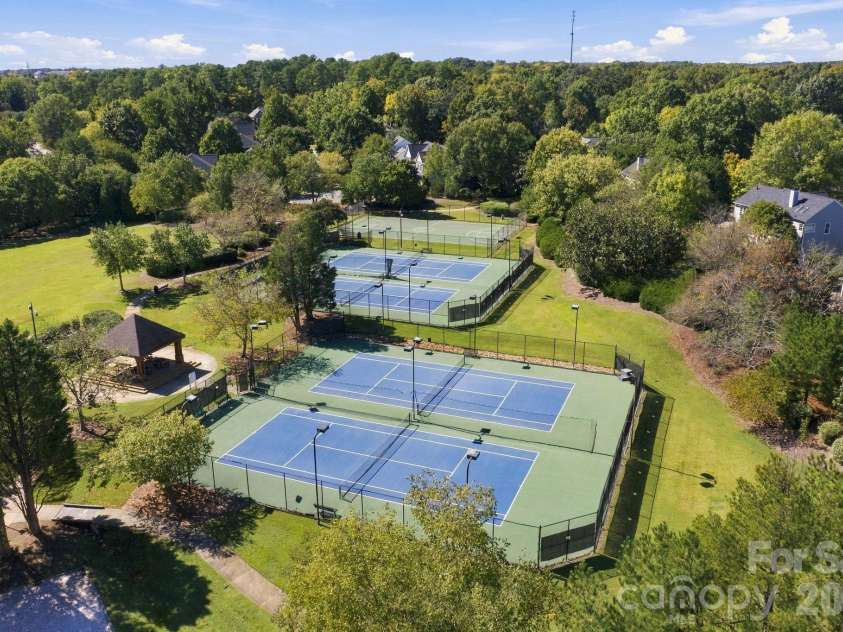 6004 Elm Cove Lane, Charlotte, NC 28269.  MLS# CAR4411201, YatesRealty ID 48515. 