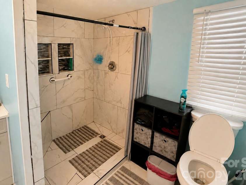 1868 Ellick Drive, Newton, NC 28658.  MLS# CAR4420428, YatesRealty ID 48519. 