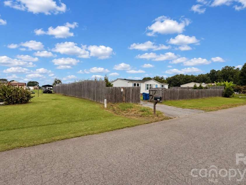 1868 Ellick Drive, Newton, NC 28658.  MLS# CAR4420428, YatesRealty ID 48519. 