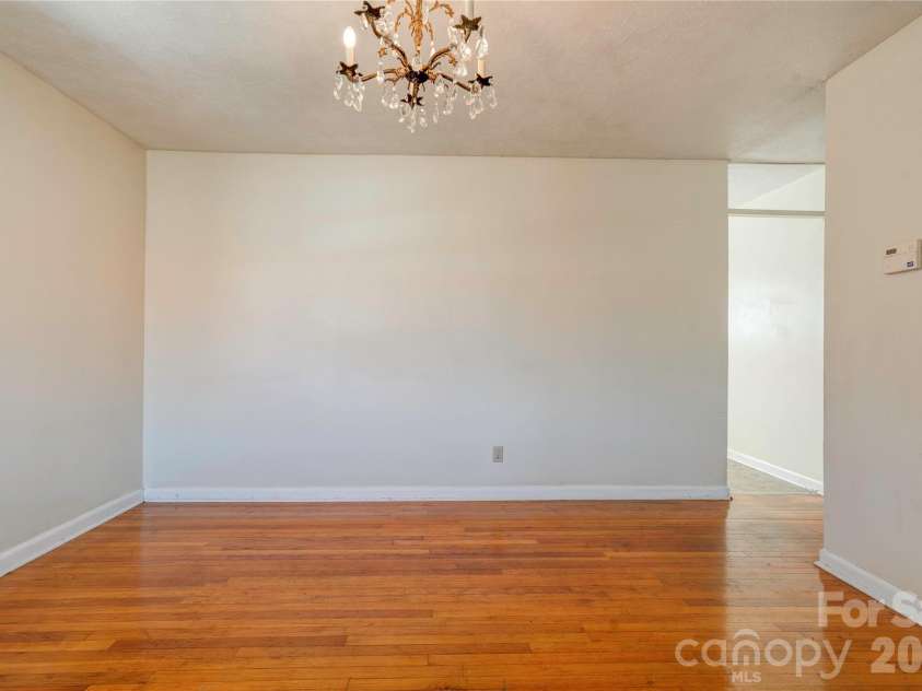 311 Best Street, Shelby, NC 28150.  MLS# CAR4344466, YatesRealty ID 4852. 