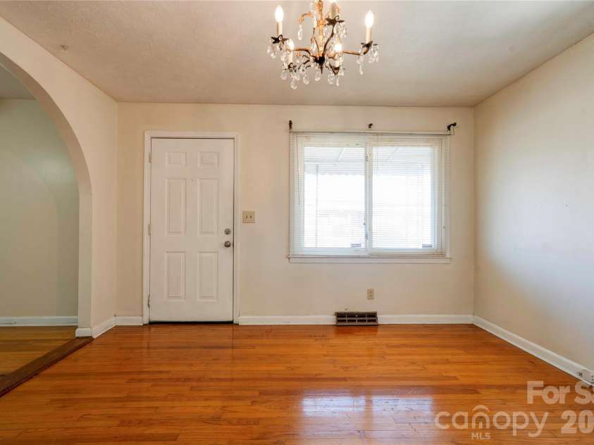 311 Best Street, Shelby, NC 28150.  MLS# CAR4344466, YatesRealty ID 4852. 
