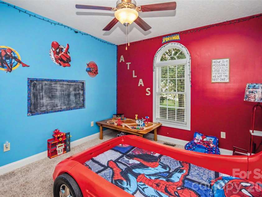 204 Seven Springs Loop, Statesville, NC 28625.  MLS# CAR4420827, YatesRealty ID 48520. 