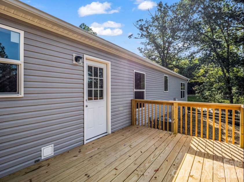 339 Bobby Mckinney Road, Union Mills, NC 28167.  MLS# CAR4419364, YatesRealty ID 48521. 
