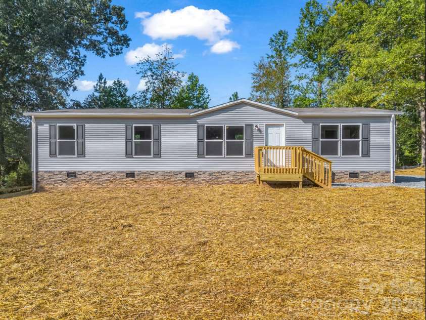 339 Bobby Mckinney Road, Union Mills, NC 28167.  MLS# CAR4419364, YatesRealty ID 48521. 