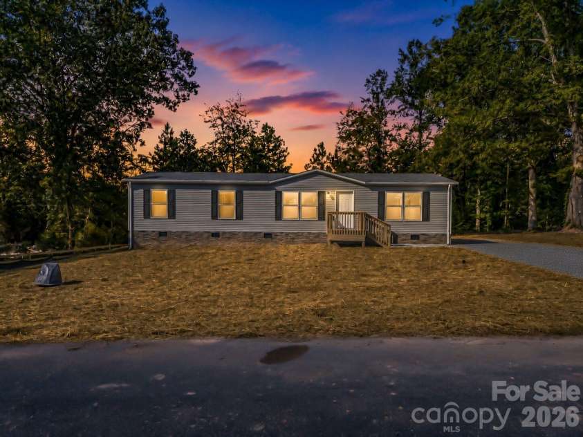 339 Bobby Mckinney Road, Union Mills, NC 28167.  MLS# CAR4419364, YatesRealty ID 48521. 