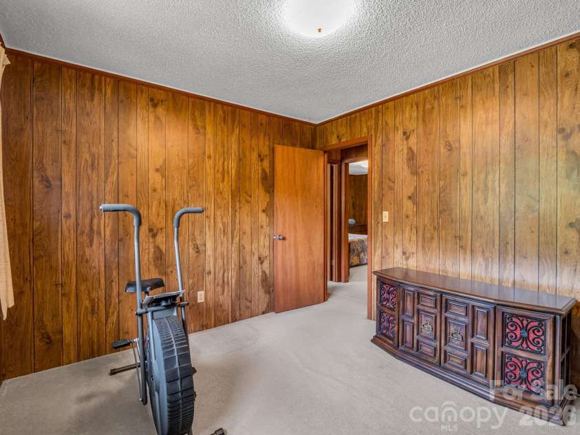 121 Greenfield Lane, Hendersonville, NC 28792.  MLS# CAR4420728, YatesRealty ID 48522. 