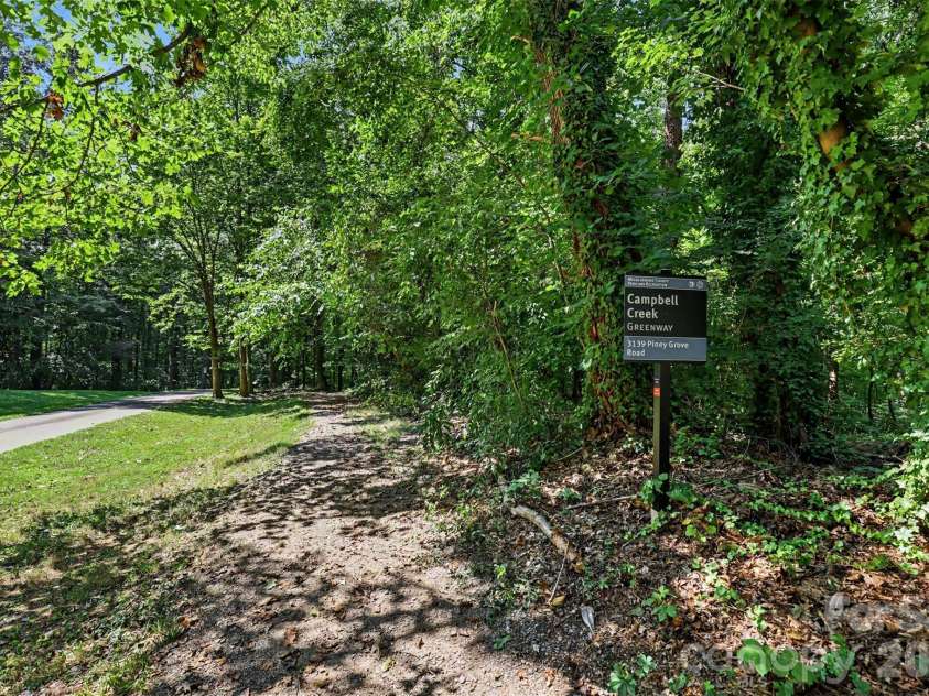 3140 Piney Grove Road, Charlotte, NC 28212.  MLS# CAR4419986, YatesRealty ID 48523. 