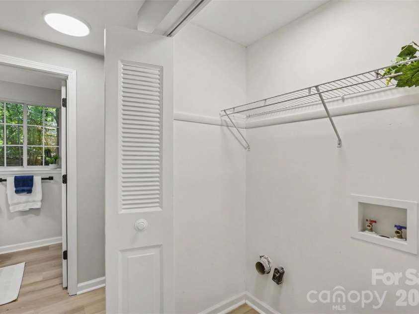 3140 Piney Grove Road, Charlotte, NC 28212.  MLS# CAR4419986, YatesRealty ID 48523. Laundry Closet