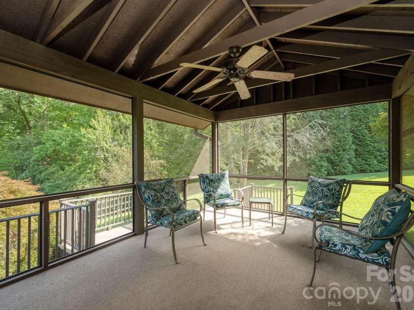 20 Spring Lake Drive, Mills River, NC 28759.  MLS# CAR4418364, YatesRealty ID 48524. 