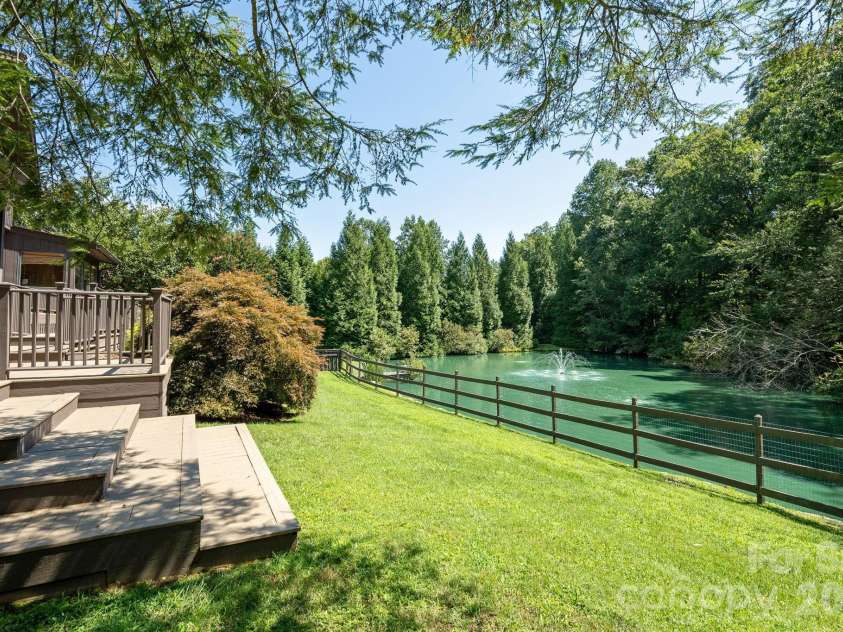 20 Spring Lake Drive, Mills River, NC 28759.  MLS# CAR4418364, YatesRealty ID 48524. 