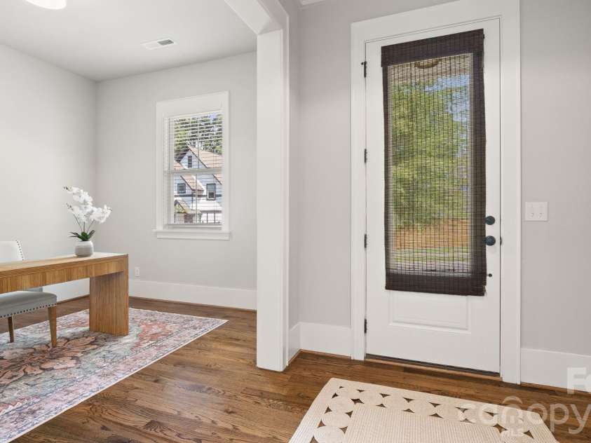 5218 Kelly Street, Charlotte, NC 28205.  MLS# CAR4420317, YatesRealty ID 48525. 