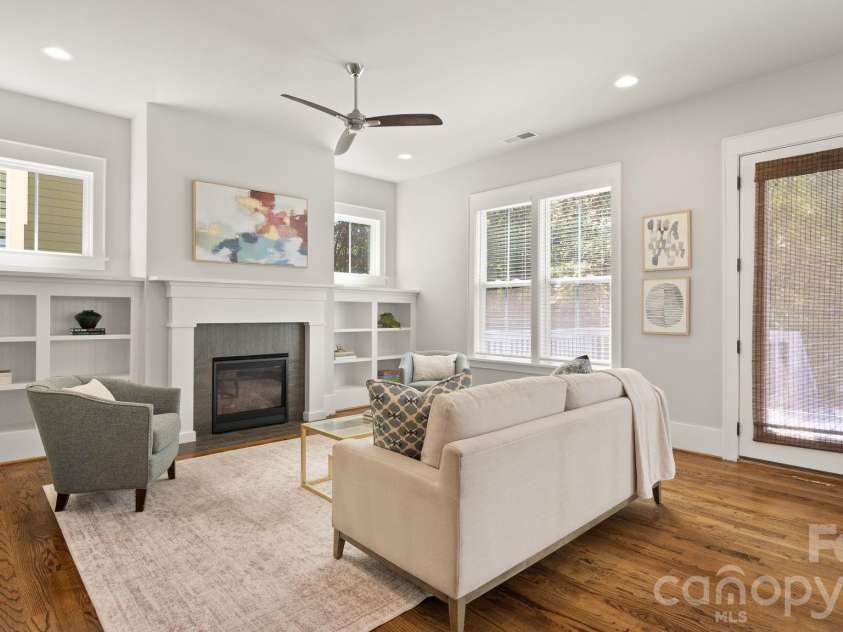 5218 Kelly Street, Charlotte, NC 28205.  MLS# CAR4420317, YatesRealty ID 48525. 
