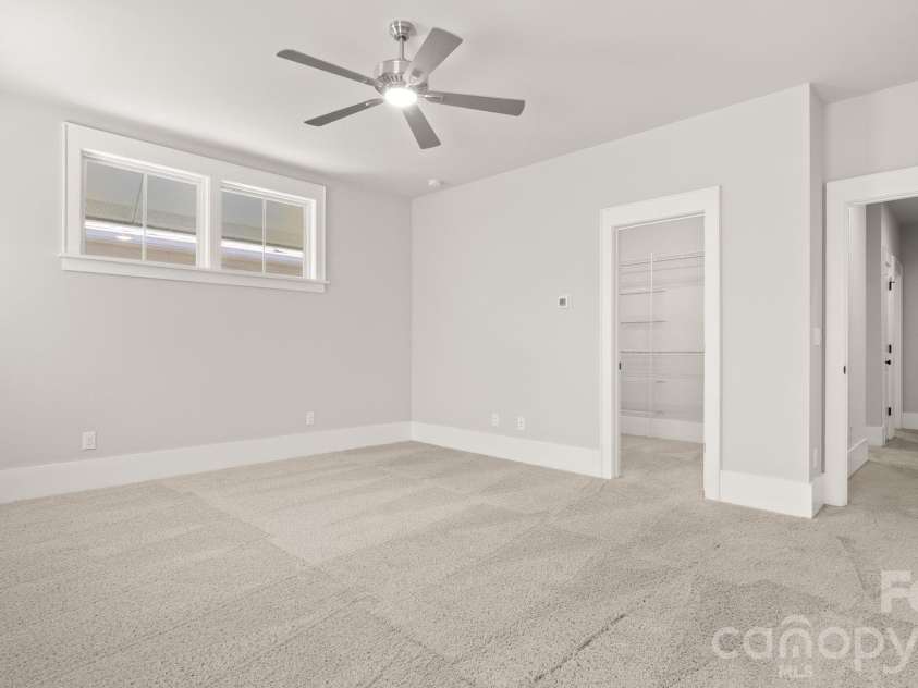 5218 Kelly Street, Charlotte, NC 28205.  MLS# CAR4420317, YatesRealty ID 48525. 