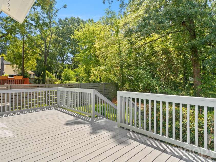 5218 Kelly Street, Charlotte, NC 28205.  MLS# CAR4420317, YatesRealty ID 48525. 