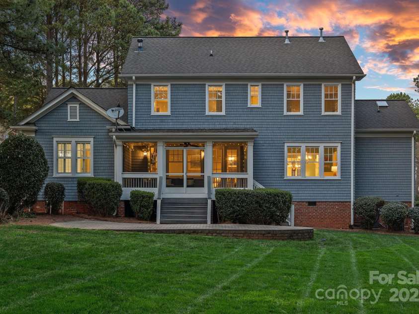 138 Hopkinton Drive, Mooresville, NC 28117.  MLS# CAR4239534, YatesRealty ID 4853. 