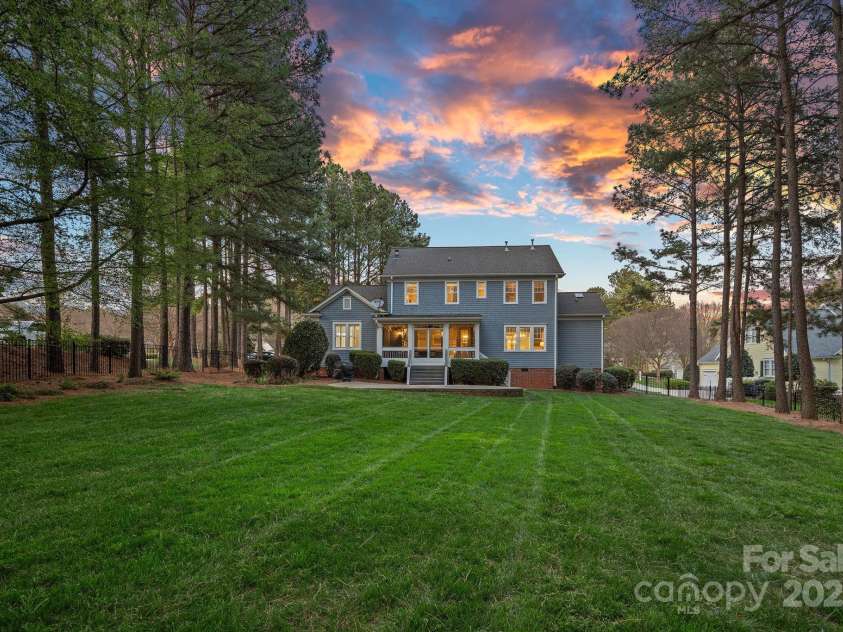 138 Hopkinton Drive, Mooresville, NC 28117.  MLS# CAR4239534, YatesRealty ID 4853. 