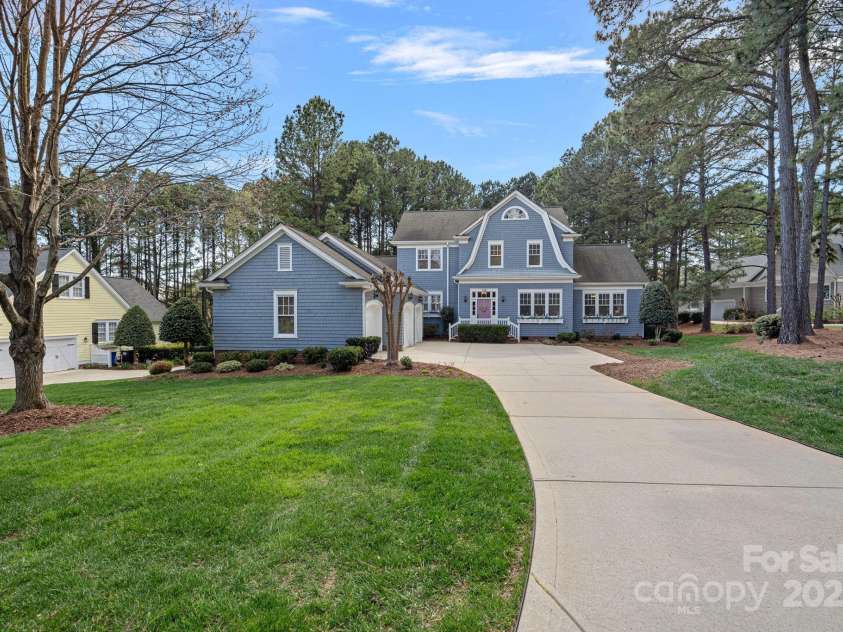 138 Hopkinton Drive, Mooresville, NC 28117.  MLS# CAR4239534, YatesRealty ID 4853. 