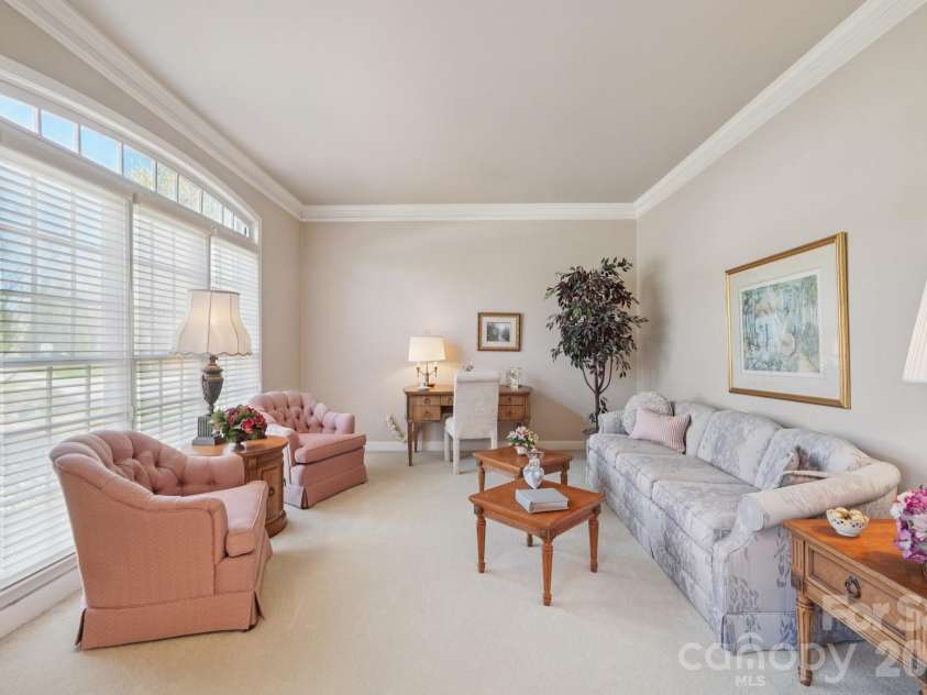2321 Treymore Lane, Charlotte, NC 28262.  MLS# CAR4354013, YatesRealty ID 4853. 
