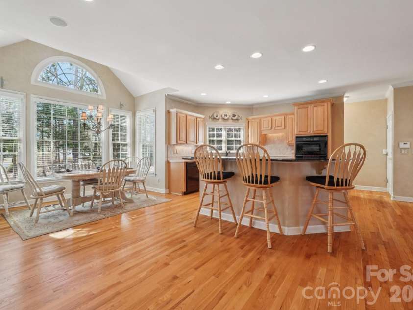 2321 Treymore Lane, Charlotte, NC 28262.  MLS# CAR4354013, YatesRealty ID 4853. 