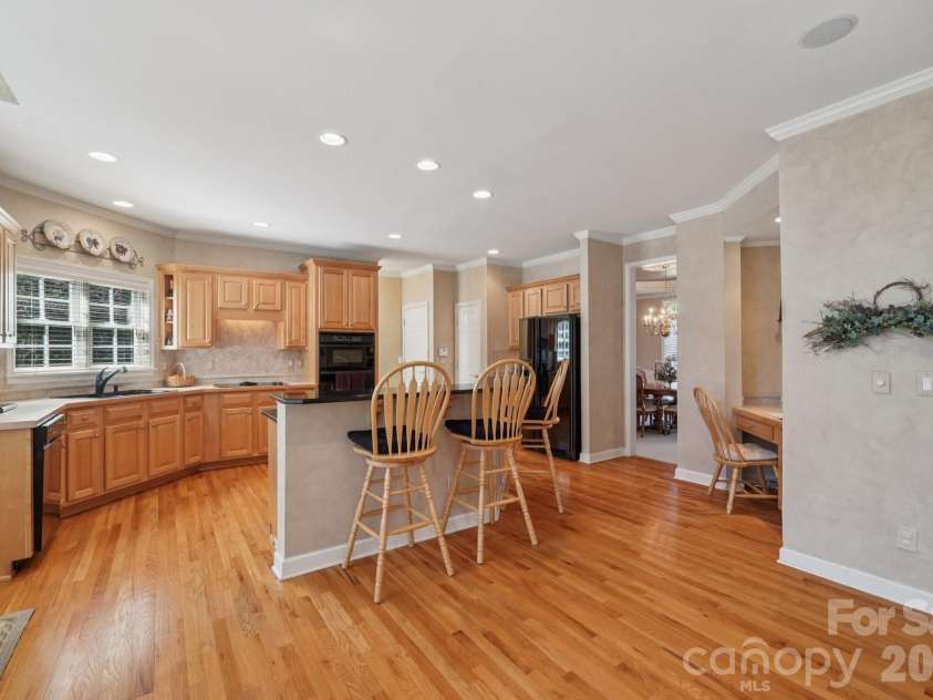 2321 Treymore Lane, Charlotte, NC 28262.  MLS# CAR4354013, YatesRealty ID 4853. 