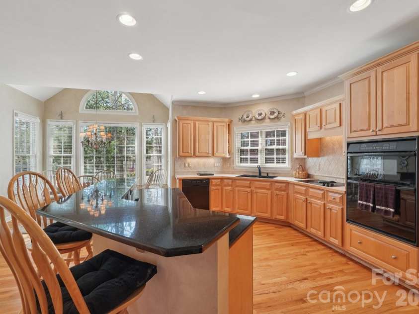 2321 Treymore Lane, Charlotte, NC 28262.  MLS# CAR4354013, YatesRealty ID 4853. 
