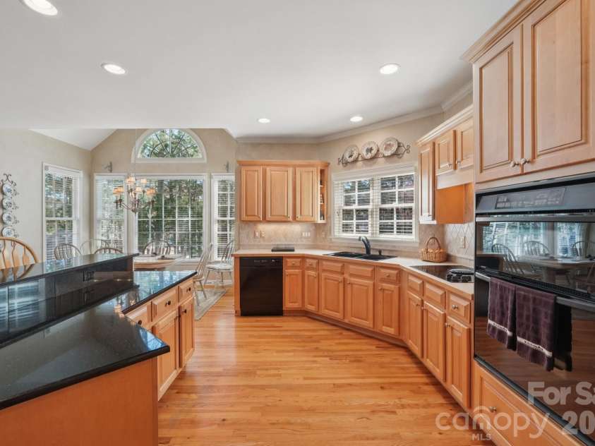 2321 Treymore Lane, Charlotte, NC 28262.  MLS# CAR4354013, YatesRealty ID 4853. 