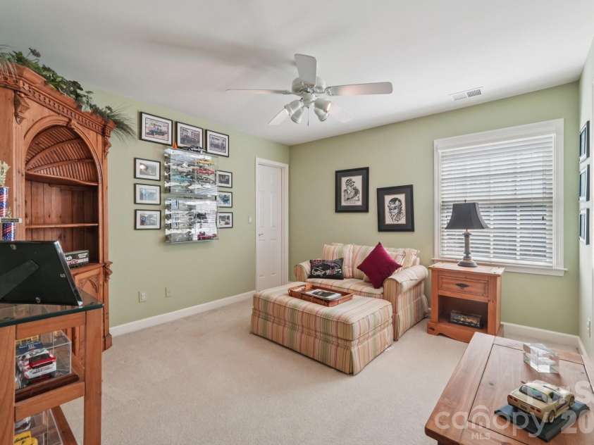 2321 Treymore Lane, Charlotte, NC 28262.  MLS# CAR4354013, YatesRealty ID 4853. 