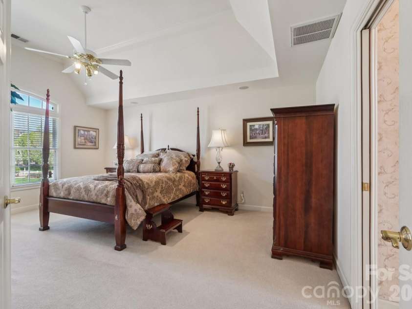 2321 Treymore Lane, Charlotte, NC 28262.  MLS# CAR4354013, YatesRealty ID 4853. 