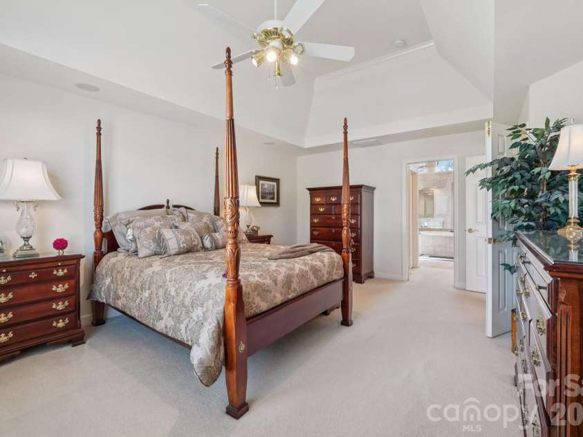 2321 Treymore Lane, Charlotte, NC 28262.  MLS# CAR4354013, YatesRealty ID 4853. 