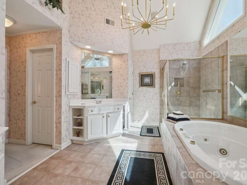 2321 Treymore Lane, Charlotte, NC 28262.  MLS# CAR4354013, YatesRealty ID 4853. 