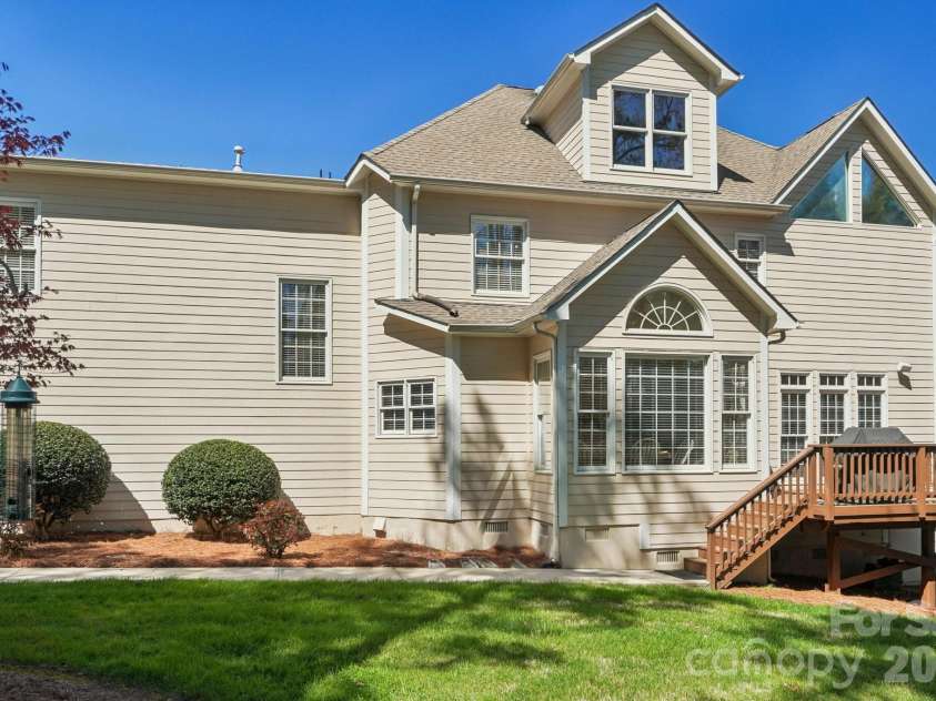 2321 Treymore Lane, Charlotte, NC 28262.  MLS# CAR4354013, YatesRealty ID 4853. 
