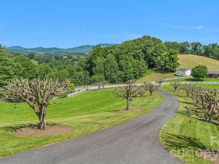 450 Hwy 88 None, Jefferson, NC 28640.  MLS# CAR4420382, YatesRealty ID 48530. 