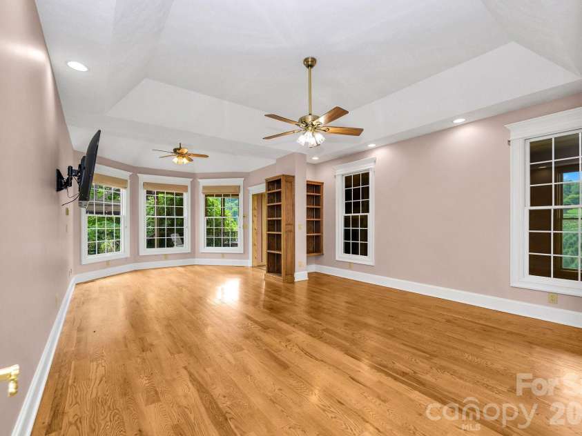450 Hwy 88 None, Jefferson, NC 28640.  MLS# CAR4420382, YatesRealty ID 48530. Master Bedroom