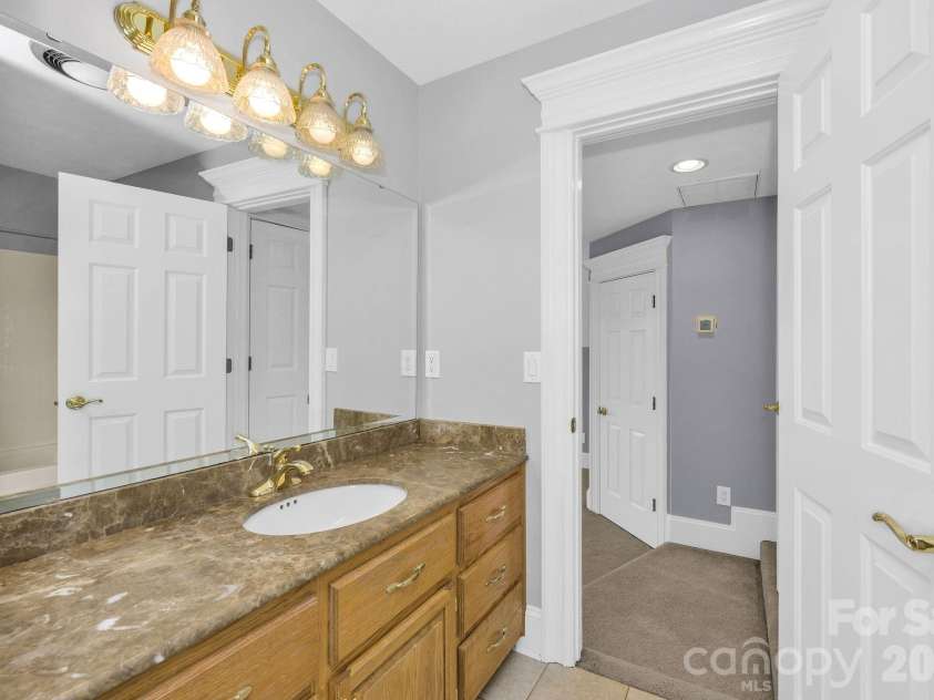 450 Hwy 88 None, Jefferson, NC 28640.  MLS# CAR4420382, YatesRealty ID 48530. Upper Level Bath 1