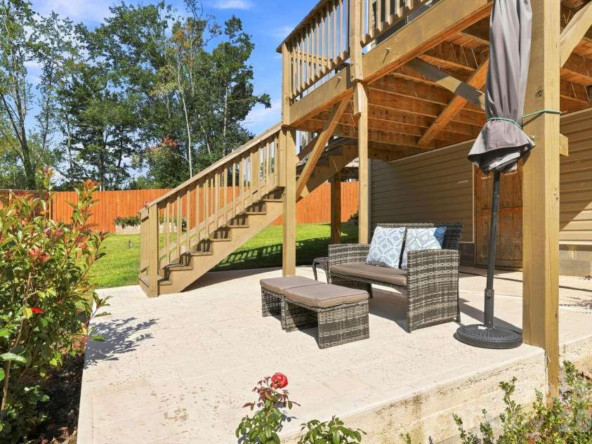 117 Colt Street, Candler, NC 28715.  MLS# CAR4418190, YatesRealty ID 48536. 