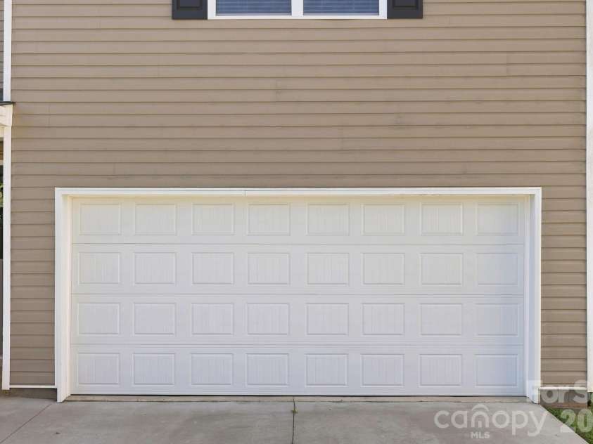 117 Colt Street, Candler, NC 28715.  MLS# CAR4418190, YatesRealty ID 48536. 