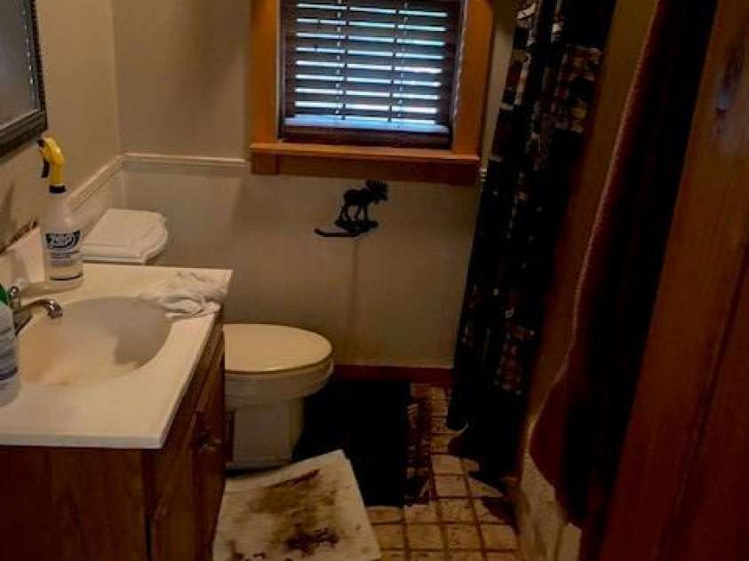 60 Hundred Acre Woods, Mullins, NC 28906.  MLS# CAR4421163, YatesRealty ID 48537. 