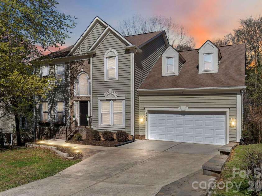 2732 Providence Spring Lane, Charlotte, NC 28270.  MLS# CAR4357964, YatesRealty ID 4854. 