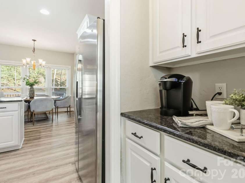 2732 Providence Spring Lane, Charlotte, NC 28270.  MLS# CAR4357964, YatesRealty ID 4854. 