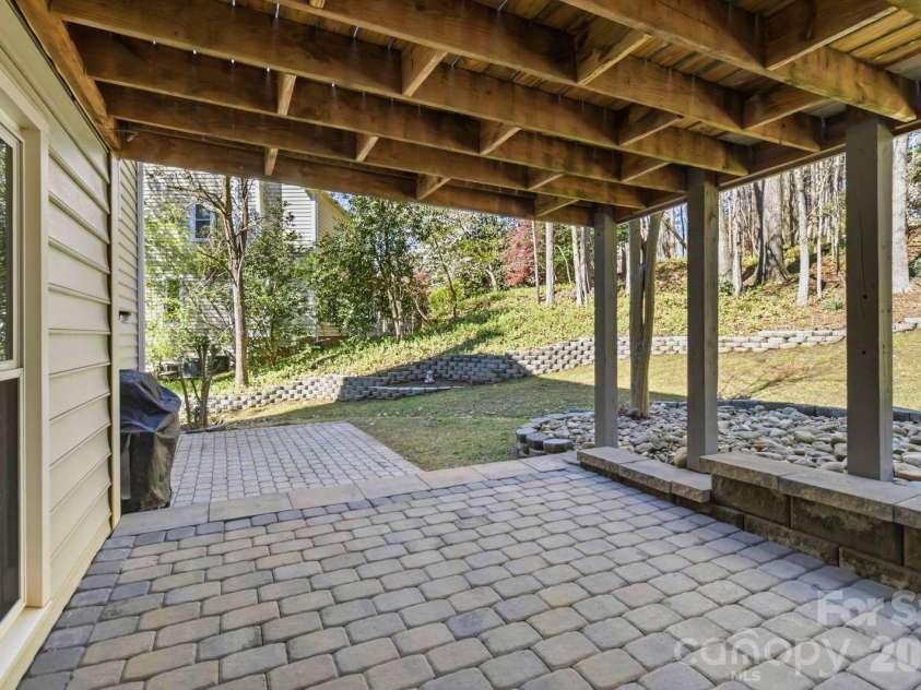 2732 Providence Spring Lane, Charlotte, NC 28270.  MLS# CAR4357964, YatesRealty ID 4854. 