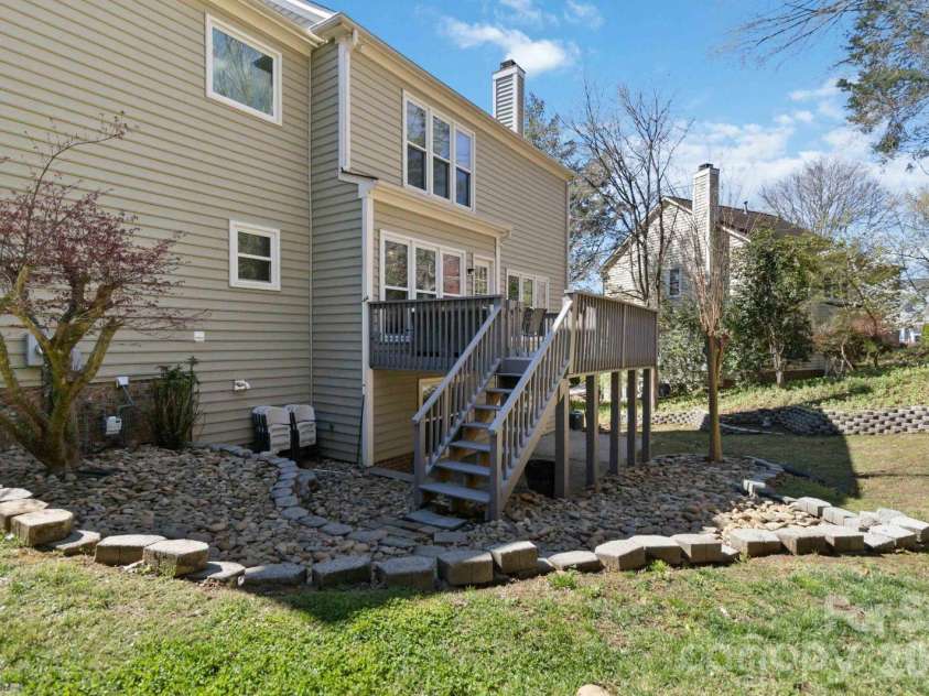 2732 Providence Spring Lane, Charlotte, NC 28270.  MLS# CAR4357964, YatesRealty ID 4854. 