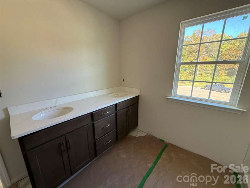 1680 Tabby Drive, Indian Trail, NC 28079.  MLS# CAR4398459, YatesRealty ID 48541. Premier Bath