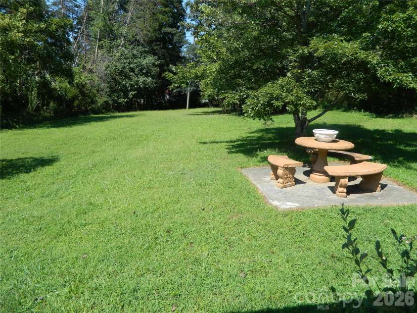 4441 Hickory Nut Ridge Road, Hudson, NC 28638.  MLS# CAR4420319, YatesRealty ID 48545. 