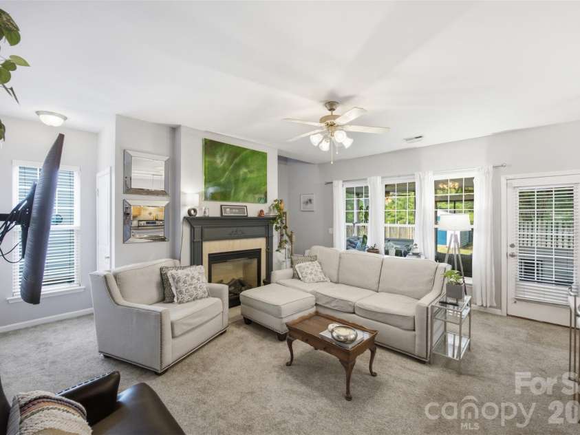 9639 Corbett Square Lane, Charlotte, NC 28214.  MLS# CAR4417984, YatesRealty ID 48548. 