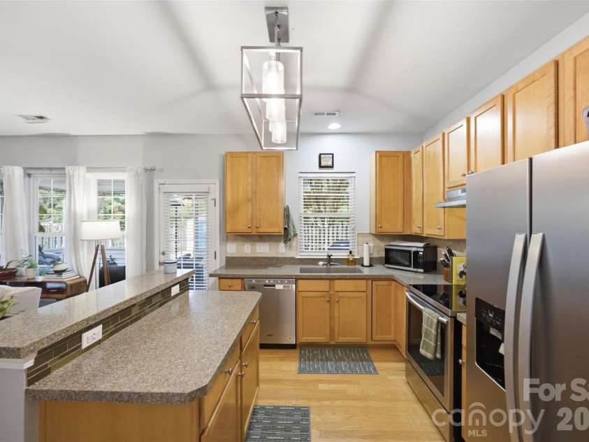 9639 Corbett Square Lane, Charlotte, NC 28214.  MLS# CAR4417984, YatesRealty ID 48548. 
