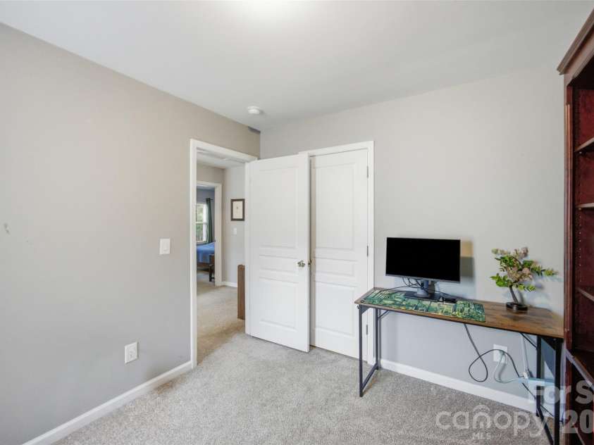 9639 Corbett Square Lane, Charlotte, NC 28214.  MLS# CAR4417984, YatesRealty ID 48548. 